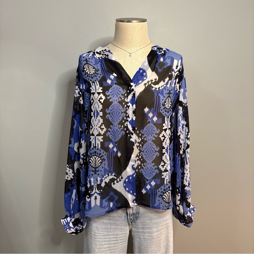Chico's Blue and Black Abstract Blouse